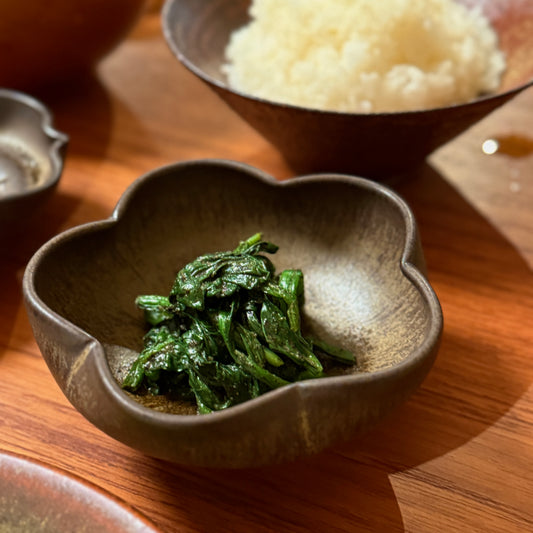 [ 北側 雄一 ] 輪花小鉢 窯変黒釉